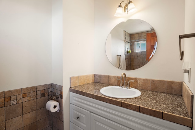 92-8227 Trade Wind Blvd, Ocean View, HI 96737 - bathroom with vanity