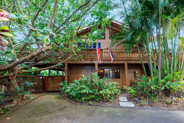 73-1291 Kaiminani Dr, Kailua-Kona, HI 96740 - view of property exterior with a gate
