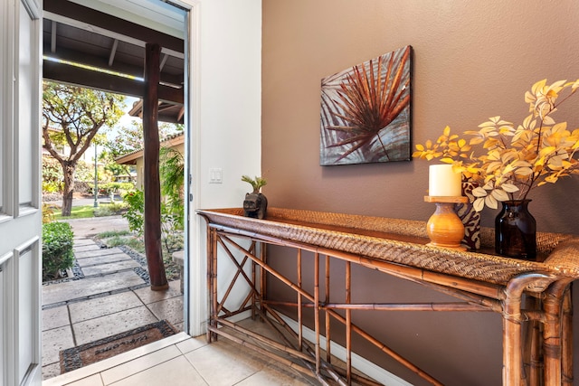 68-1125 Kaniku Dr Unit 1103, Kamuela, HI 96743 - view of tiled foyer