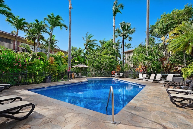 5061 Lawai Rd Unit 323, Koloa, HI 96756 - community pool featuring a patio