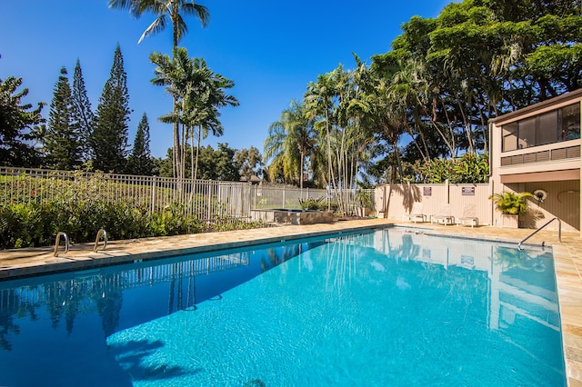 5280 Ka Haku Rd Unit 8, Princeville, HI 96722 - view of community pool