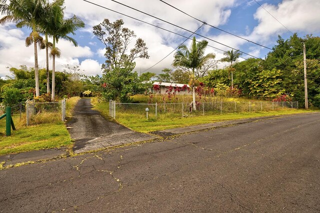 17-549 Ipuaiwaha St, Keaau, HI 96749 - view of front of house