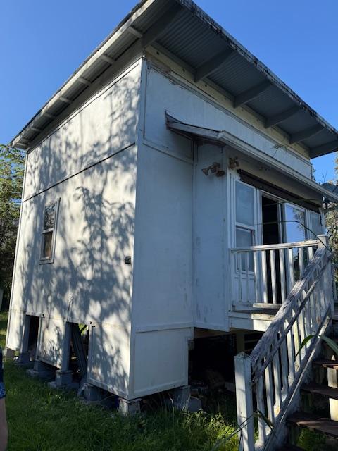 14-559 Seaview Rd, Pahoa, HI 96778 - view of home's exterior with stairs