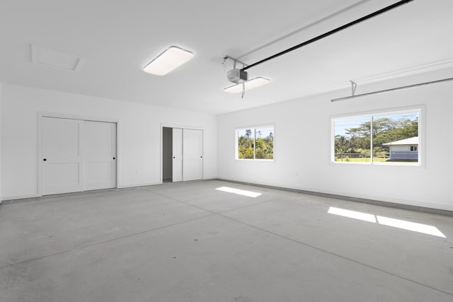 15-1615 13th Ave, Keaau, HI 96749 - garage featuring a garage door opener