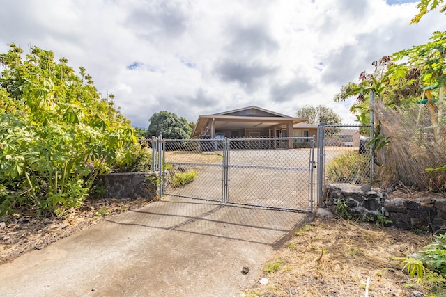 73-4337 Palanehe Pl, Kailua-Kona, HI 96740 - view of gate
