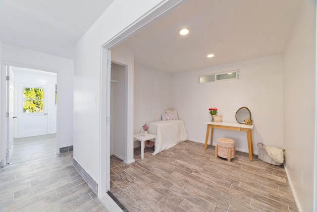 16-1321 Pohaku Cir, Keaau, HI 96749 - bedroom with light wood finished floors, baseboards, and recessed lighting