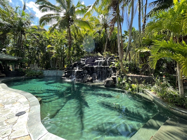 5-2841 Kuhio Hwy Unit A, Kilauea, HI 96754 - view of swimming pool