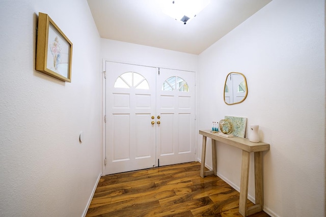 15-1559 19th Ave, Keaau, HI 96749 - entryway with wood finished floors and baseboards