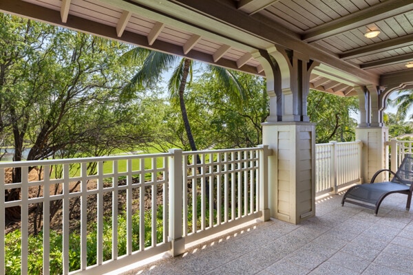 68-1118 Kaniku Dr Unit 404, Kamuela, HI 96743 - view of patio featuring a balcony