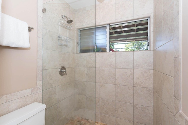 78-7039 Kamehameha Iii Rd Unit 25, Kailua-Kona, HI 96740 - full bathroom with tiled shower, toilet, tile walls, and radiator heating unit