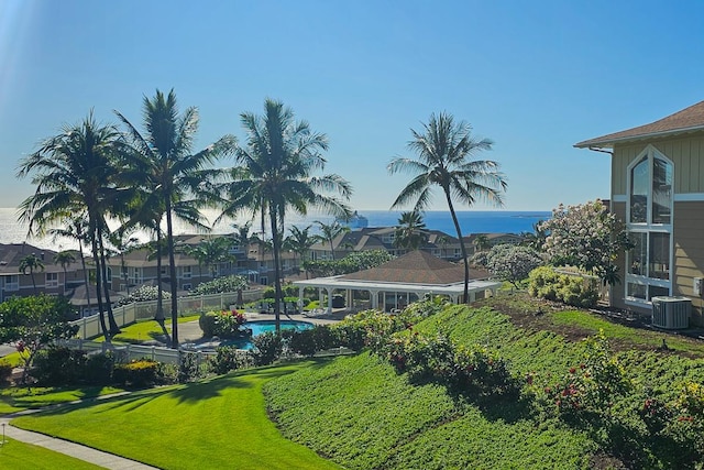 75-6060 Kuakini Hwy Unit E22, Kailua-Kona, HI 96740 - view of yard featuring central AC unit
