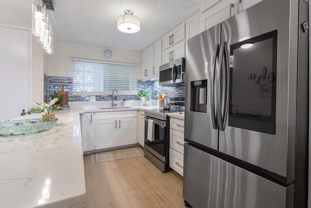469 Ena Rd Unit 2702, Honolulu, HI 96815