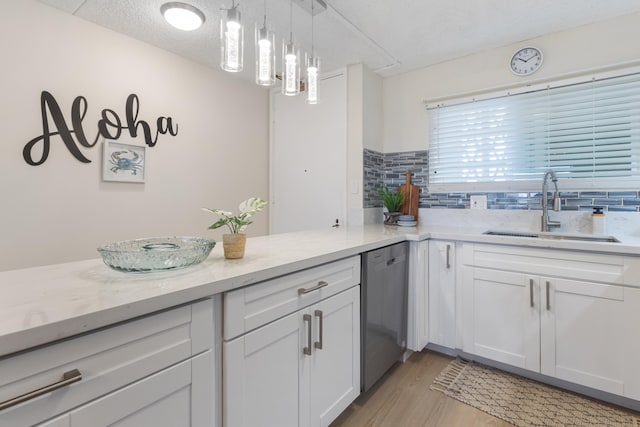 469 Ena Rd Unit 2702, Honolulu, HI 96815
