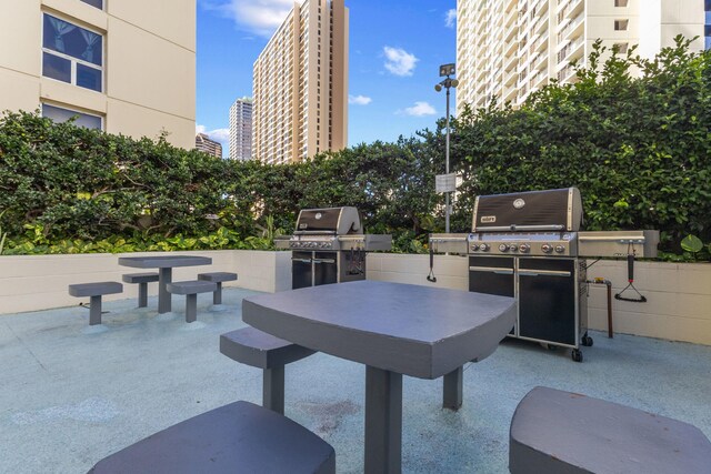 469 Ena Rd Unit 2702, Honolulu, HI 96815