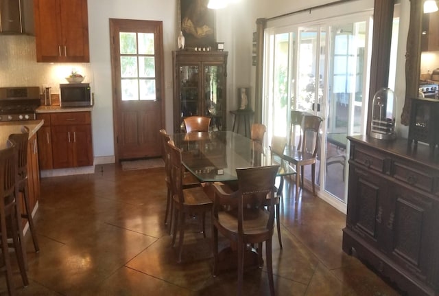 15-1050 Kiawe Rd, Keaau, HI 96749 - dining area featuring dark tile patterned floors