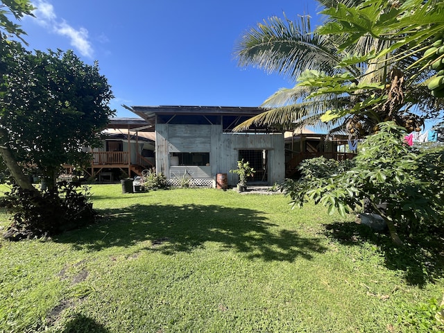 15-1843 11th Ave, Keaau, HI 96749 - rear view of house with a lawn
