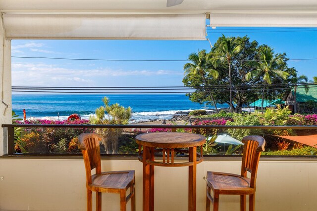 76-6225 Alii Dr Unit 105, Kailua-Kona, HI 96740 - balcony featuring a water view