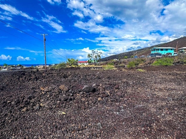 Ewalu Ave, Captain Cook, HI 96704