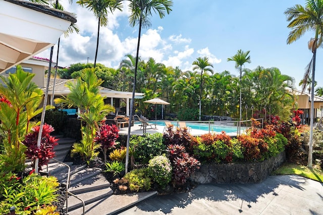 78-6881 Keaupuni St, Kailua-Kona, HI 96740 - community pool featuring a patio area