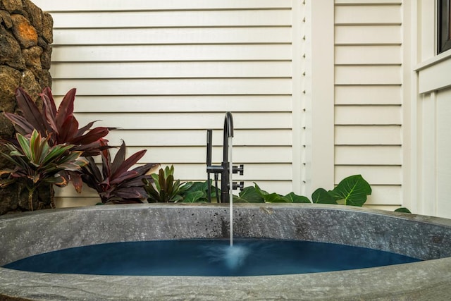 5086 Lau Nahele St, Koloa, HI 96756 - detailed view of a sink