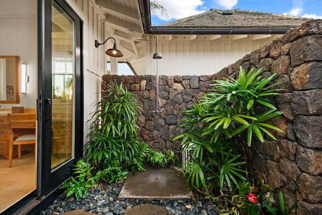 5086 Lau Nahele St, Koloa, HI 96756 - entrance to property featuring stone siding