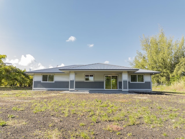 15-1703 5th Ave, Keaau, HI 96749 - rear view of property with metal roof