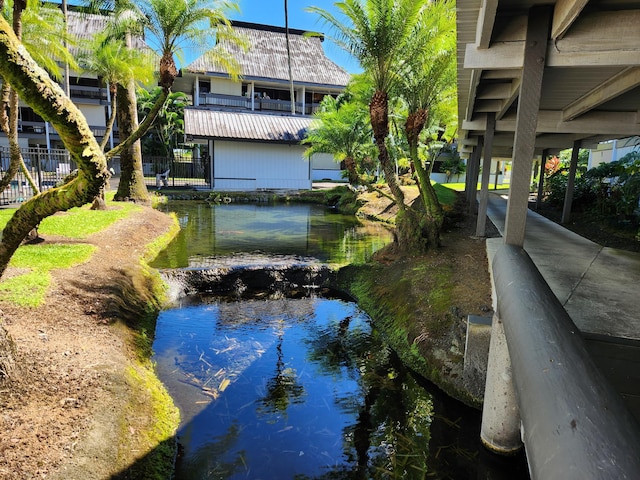 400 Hualani St Unit 3214, Hilo, HI 96720 - view of home's community featuring a garden pond