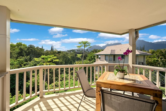 5451 Ka Haku Rd Unit 25, Princeville, HI 96722 - balcony featuring a mountain view