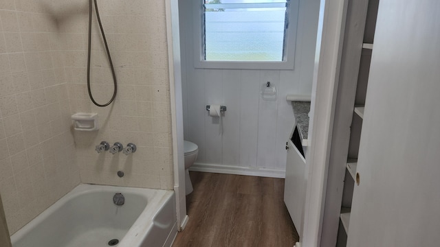 90 Palua Loop, Hilo, HI 96720 - bathroom featuring toilet, wood finished floors, bathtub / shower combination, and baseboards