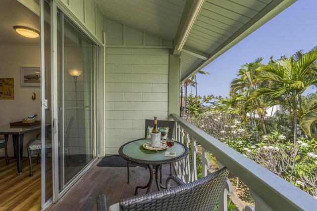 75-5776 Kuakini Hwy Unit 335, Kailua-Kona, HI 96740 - view of balcony