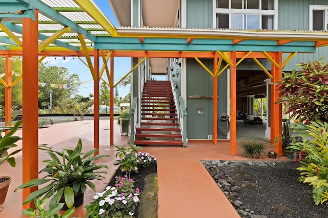 15-1932 2nd Ave, Keaau, HI 96749 - doorway to property with a patio area