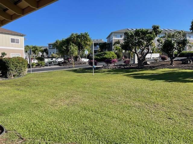 73-1101 Nuuanu Pl Unit D204, Kailua-Kona, HI 96740 - view of grassy yard