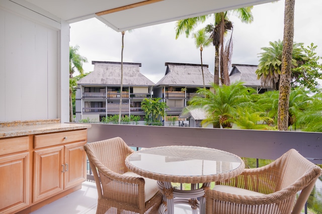 400 Hualani St Unit 2207, Hilo, HI 96720 - view of balcony