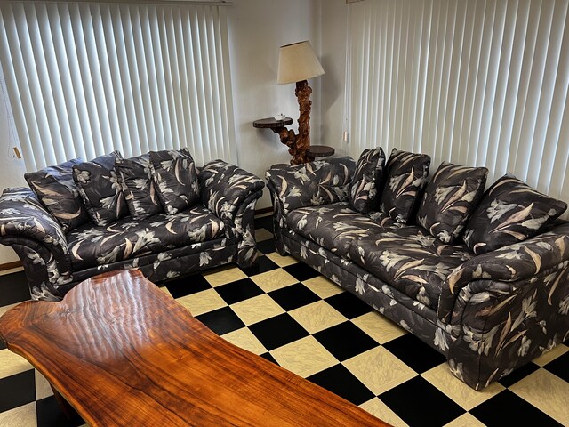 15-594 Puni Mauka Loop, Pahoa, HI 96778 - living area featuring tile patterned floors