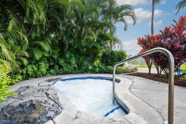 75-6060 Kuakini Hwy Unit D23, Kailua-Kona, HI 96740 - view of swimming pool