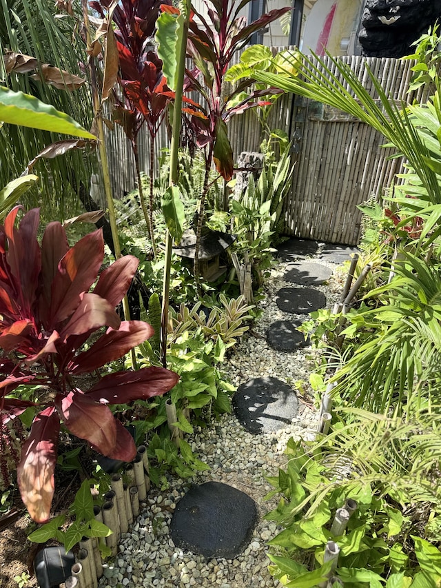 4194 Kekuanaoa Ln, Princeville, HI 96722 - view of yard featuring a garden pond
