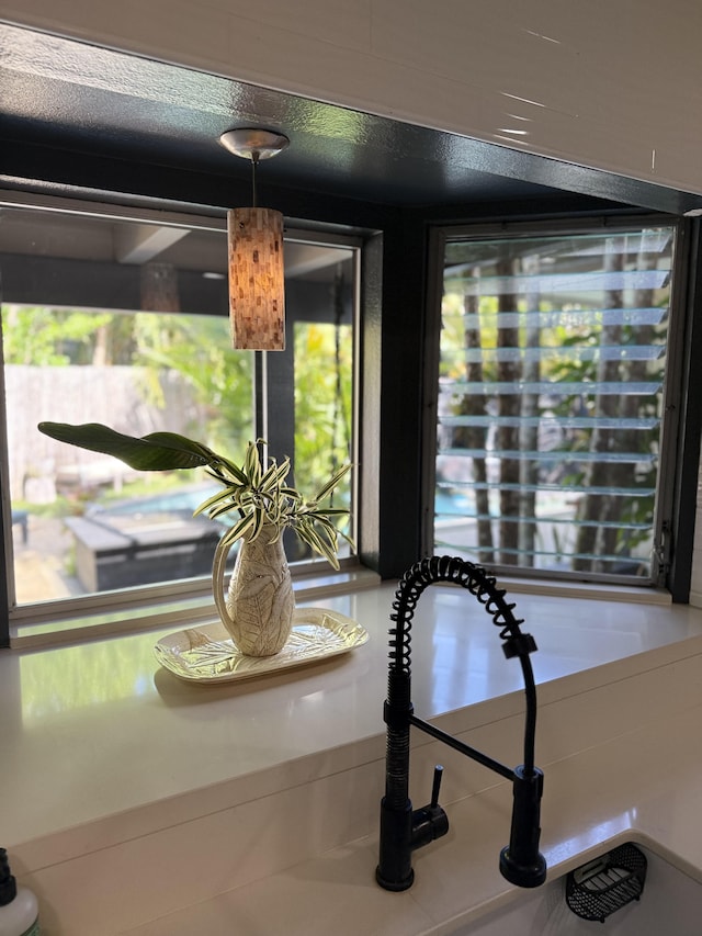 4194 Kekuanaoa Ln, Princeville, HI 96722 - kitchen view