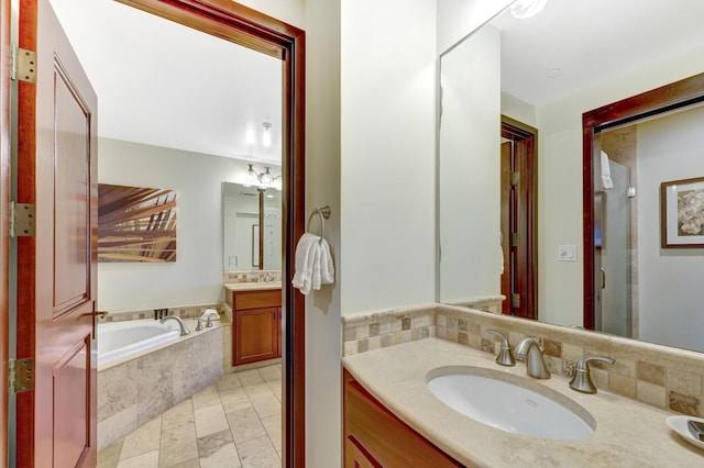 4-820 Kuhio Hwy Unit H304, Kapaa, HI 96746 - full bath featuring vanity and a bath