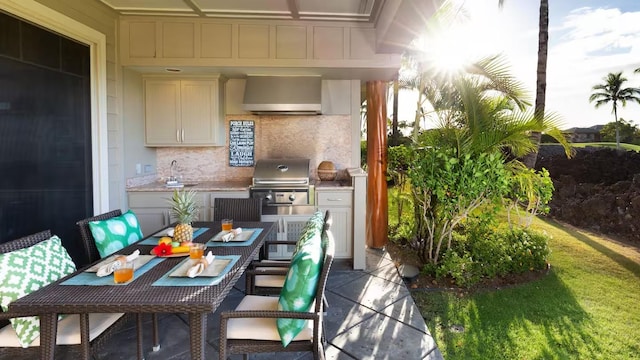 68-1122 Na Ala Hele Rd Unit F3, Kamuela, HI 96743 - view of patio with a sink and outdoor dining space