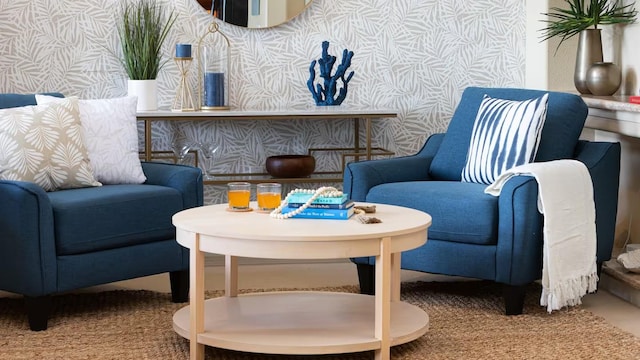 68-1122 Na Ala Hele Rd Unit F3, Kamuela, HI 96743 - sitting room featuring wallpapered walls