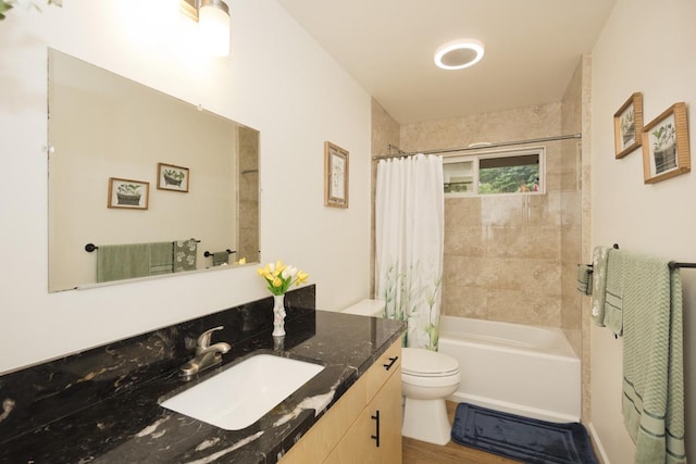 15-1798 20th Ave, Keaau, HI 96749 - full bathroom featuring vanity, toilet, shower / bath combo with shower curtain, and wood finished floors