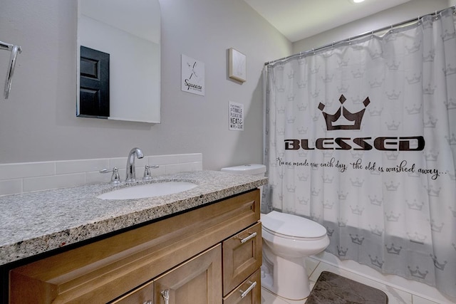 15-1888 22nd Ave, Keaau, HI 96749 - full bathroom featuring toilet, vanity, tile patterned flooring, and a shower with curtain