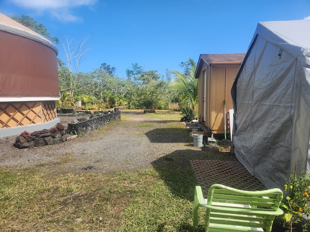 15-2064 26th Ave, Keaau, HI 96749 - view of yard