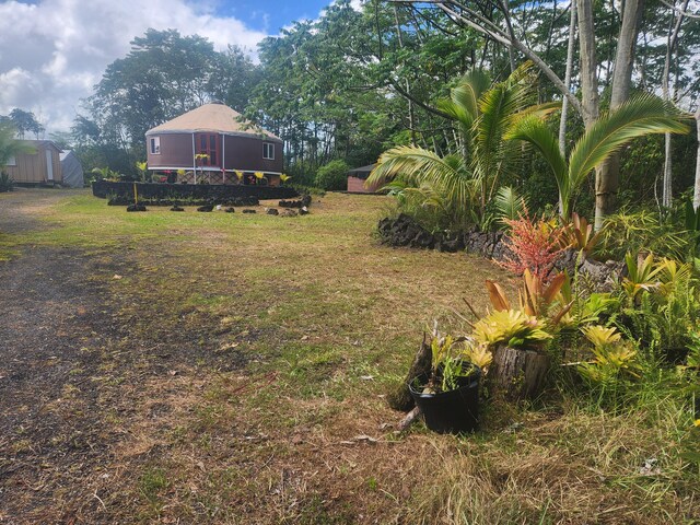 15-2064 26th Ave, Keaau, HI 96749 - view of yard