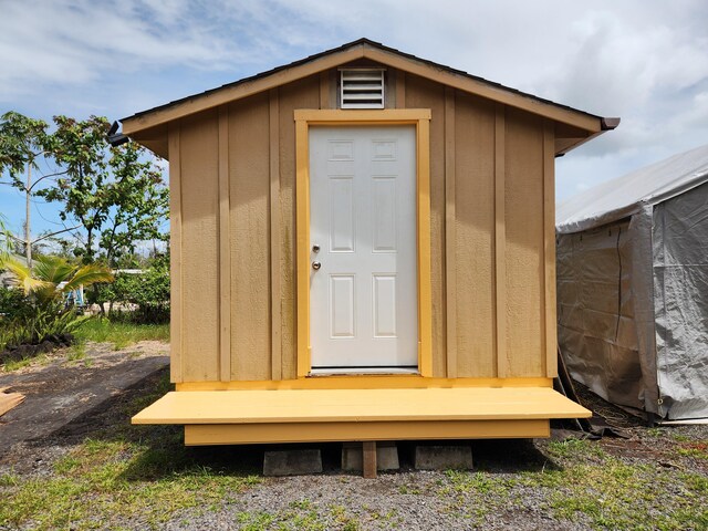 15-2064 26th Ave, Keaau, HI 96749 - view of shed