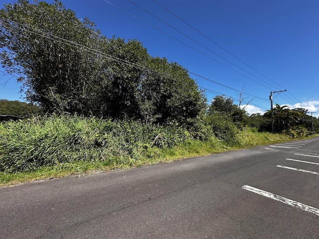 Komo St, Volcano, HI 96785
