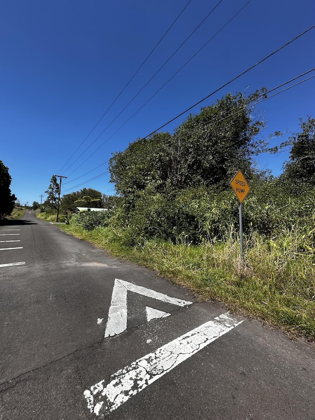 Komo St, Volcano, HI 96785