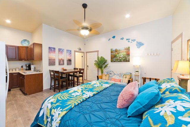 16-1381 Pohaku Cir, Keaau, HI 96749 - bedroom featuring light wood finished floors, a sink, and recessed lighting