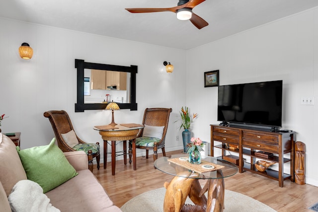 64-5270 Hoohoa St, Kamuela, HI 96743 - living room featuring a ceiling fan, wood finished floors, and crown molding
