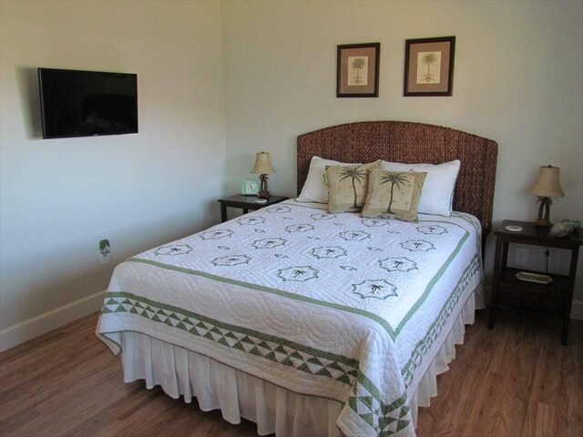 88-1978 Milolii Rd, Captain Cook, HI 96704 - bedroom with wood finished floors and baseboards